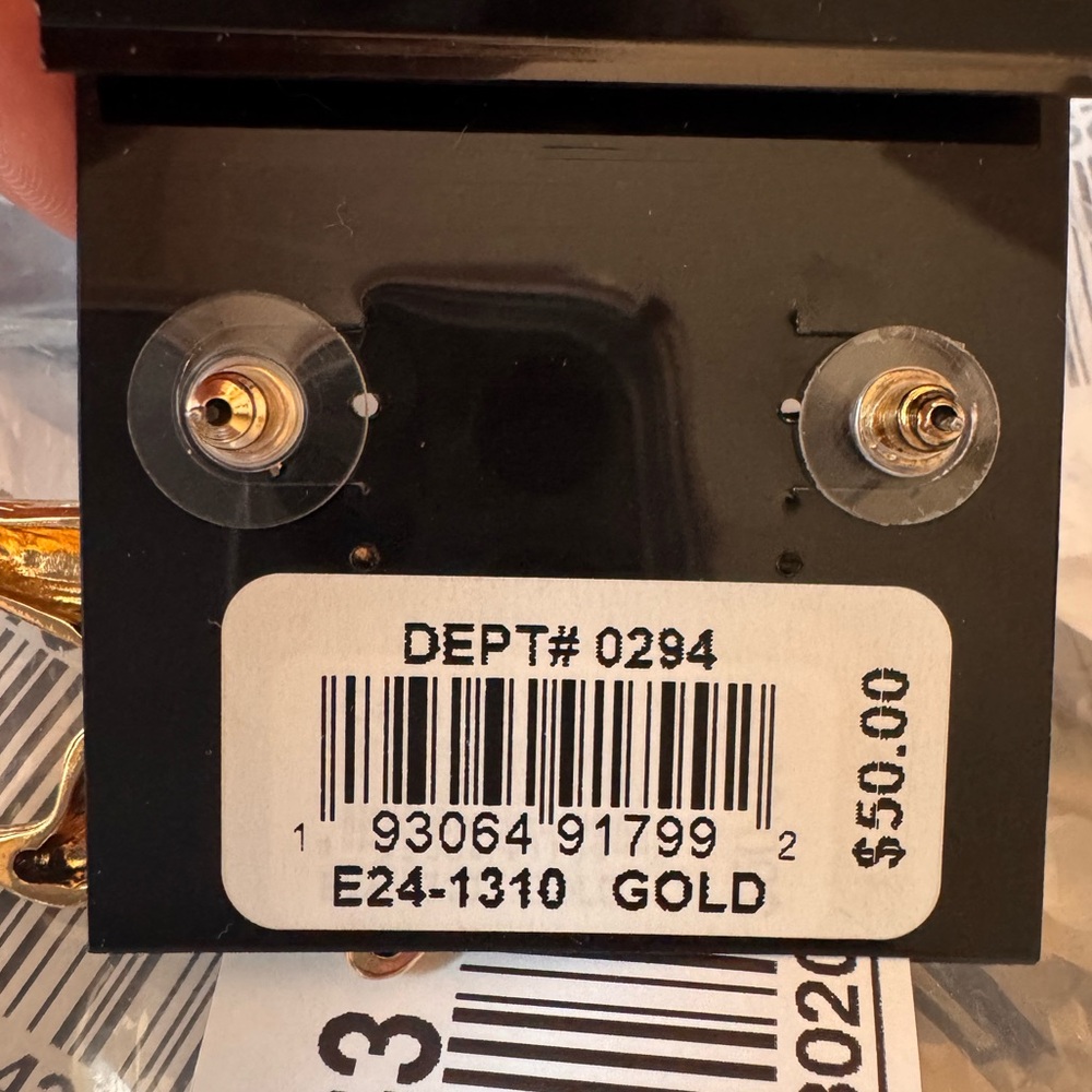 Aqua Bloomingdale’s Star Drop Earrings in Gold Tone NWT - Picture 4 of 4